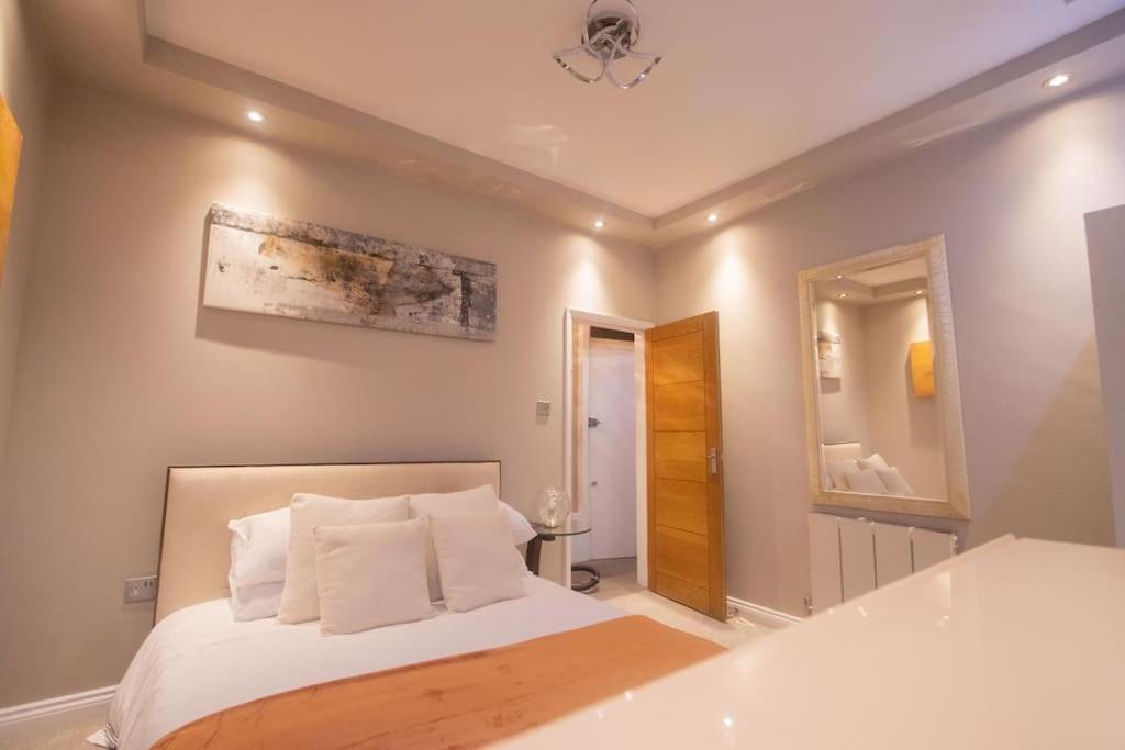 Oikoshomes Three Bedroom Flat In Λονδίνο Εξωτερικό φωτογραφία