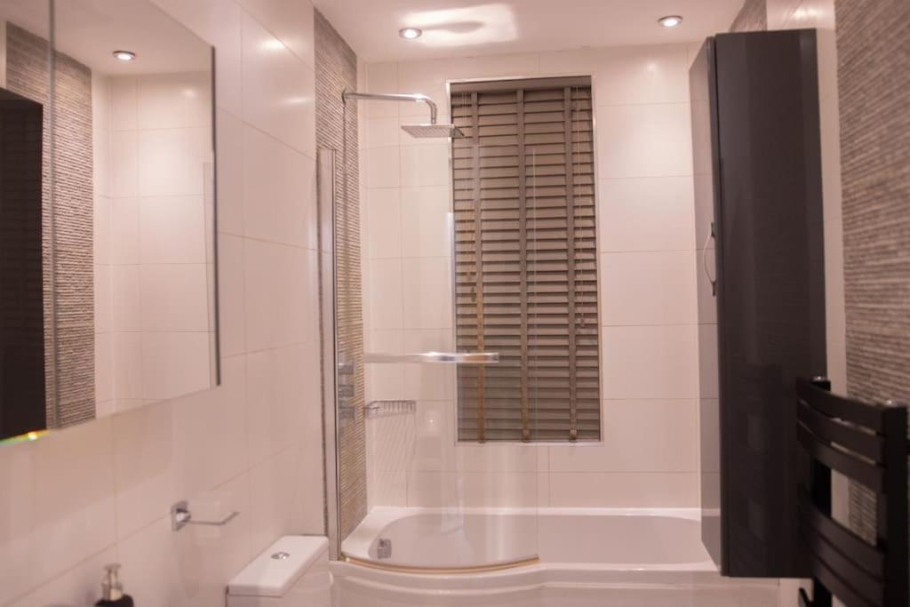 Oikoshomes Three Bedroom Flat In Λονδίνο Εξωτερικό φωτογραφία