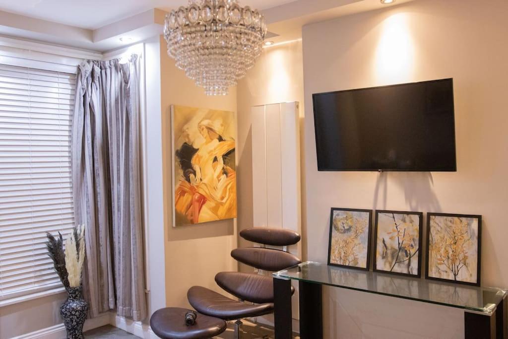 Oikoshomes Three Bedroom Flat In Λονδίνο Εξωτερικό φωτογραφία
